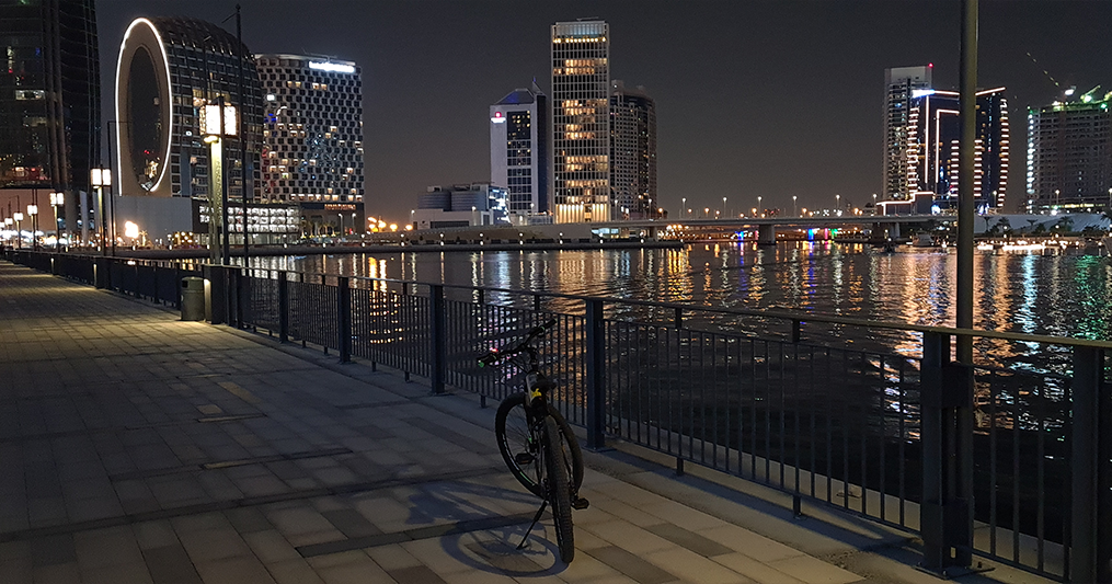 WHY ARE PEOPLE BUYING AN E-BIKE?